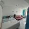 Loft inteiro, aconchegante. Loft inteiro, aconchegante.