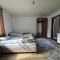 Tunuk Guest House