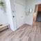 Stunning 4-bedroom Townhouse with Free Parking