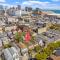 9 Bedroom, 14 Beds House Great for Big Groups Near Boardwalk, Tropicana