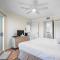 OPEN - New Owner-Renovation/Location/Walk to Beach - سانت بيتي بيتش