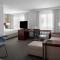 Residence Inn by Marriott Santa Clarita Valencia