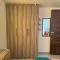 Entire Floor Luxury 3Bedrooms Luxury Flat kitchen Tapovan Nr Laxman Jhulla - 瑞诗凯诗