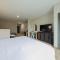 Blanco River Hotel