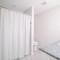 Charm Retreat Modern Haven in Great Location - 鲁兹