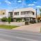 Central Shepparton Apartment 13