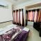 Hotel Chandram - 450mtr I 10min walking from ShreeNath Ji temple Nathdwara 966o9o1oo6 - Nathdwara