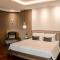 Krungsri River Hotel