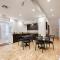 Hotel Dilley Grand