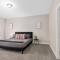 Modern New Build 4BR 4BA Two Condo w Garage and Patio - وايومنغ
