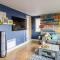Waterfront 2 bed apartment with views over Ipswich