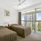 Surfers Beachside Holiday Apartments