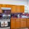 Charming 3BR Historic Home on Mardi Gras Route - 拉斐特