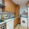 Beautiful 2BR APT with Terrace, Garden & Pool - مربلة