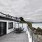 Pierside Apartments Deluxe Accommodation