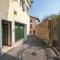 Angela -Terrace & beautiful View lake - Happy Rentals