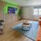 Modern 3 Bedroom Home In Glasgow