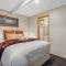 Nowhere Lodge