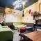 WE HOME HOTEL and KITCHEN 市川 船橋
