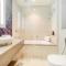 Manzil - 1BR Apt with Pool close to Downtown