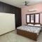 PlushStays Service Apartment