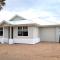 North Beach Hamptons - Wallaroo