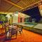 Farmhouse with Pool - Kalavady Farmstay - Baindūru