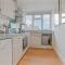 The Crows Nest - Apartment with great sea views- Crabpot Cottages Sheringham