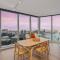 Irresistible Sunlit With Harbour and Bay View 3B2B1C