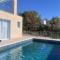 Queen Eyridiki Luxury Villa 2