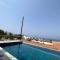 Queen Eyridiki Luxury Villa 2