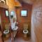 17b DB Airbnb