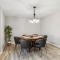 Spacious Home with Game Room - 9 mins from Cedar Point - ساندسكاي
