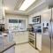 2 Mi to Beach Condo with Pool Access in Hilton Head - Hilton Head Island