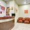 Hotel O Vishwakarma Palace
