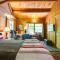 Updated Mtn Cabin on 20 Acres with Large Waterfall - جاسبر