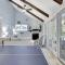 Stunning Lake House with Heated Pool & Ping Pong! - 鲁兹