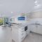 Sunset On Hamilton Island - 2 Bedroom Apartment with views and buggy - 汉密尔顿岛