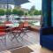 Séjour unique sur bateau grand confort à Digoin, 6 pers, terrasse, cuisine équipée - API-1-46-26