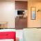 RedDoorz Syariah near Mall Of Serang