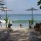 JJ Beach Resort & JJ Seafood