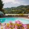 Bungalow Donaublick mit Pool und Garten