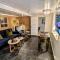 Exclusive and Cosy! Sea and Mountian View - Superfast Wifi, Washer and more included - 苏特兰