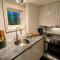 Exclusive and Cosy! Sea and Mountian View - Superfast Wifi, Washer and more included - 苏特兰