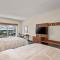 Holiday Inn Express & Suites Orlando- Lake Buena Vista by IHG