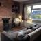 King Arthur's Rest - Sleeps 10 Hot Tub & Garden - Yeovil