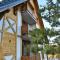 Villa Natural Wood