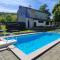 Beautiful Villa Ida & Mirko with pool in Buzet - 布泽特