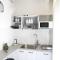 Stylish Modern Studios - Port & Beach Apartments, Haifa
