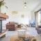 Green Oasis 5-Room Apartment with Large Garden - Panazol